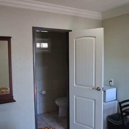 גרדנה El Rey Inn מראה חיצוני תמונה
